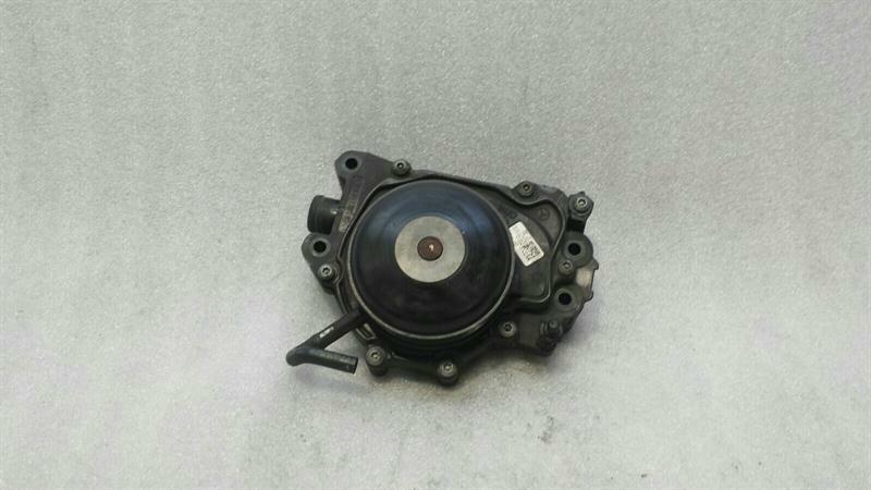 Mercedes-Benz SLK (R172) Lisä- jäähdytyspumppu (turbo) Mercedes SLK R172 WATER PUMP A6512007701 coolan...