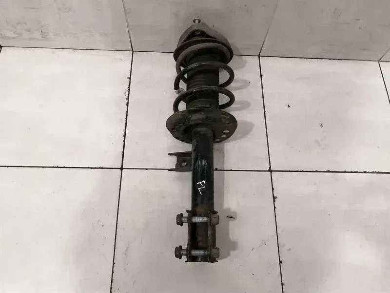 Mercedes-Benz GLA / EQA (H247) 2020-... Mercedes GLA X156 shock absorber FLH A1563231900 shock absorber front left