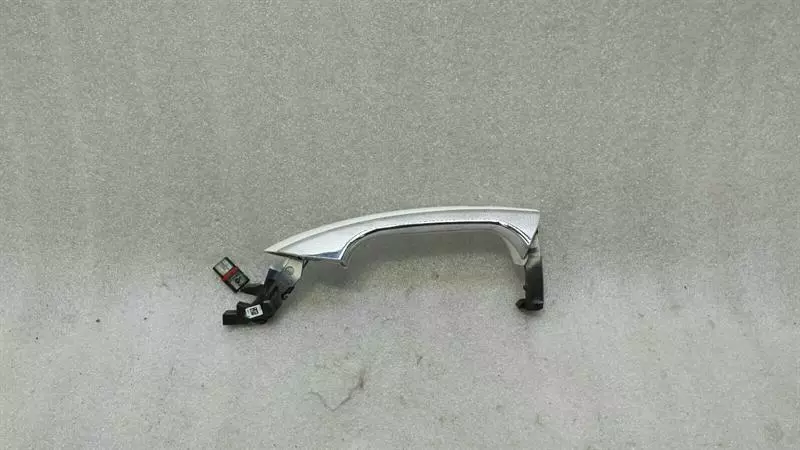 Mercedes-Benz GLA / EQA (H247) 2020-... Mercedes GLA X156 RRH door handle A2047601470 door handle rear right keyless go