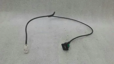 MERCEDES A Klasa W176 Wejście USB A1178200315 Interfejs kabla ECU