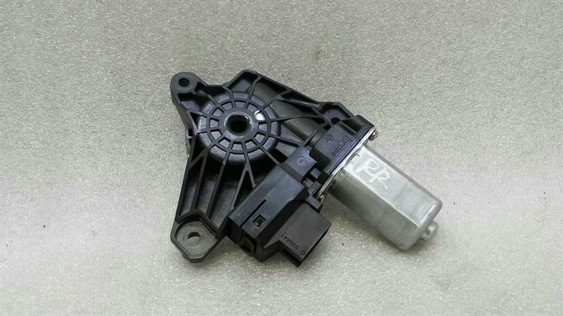 Mercedes-Benz GLC (X254)  2022-... Mercedes GLC X253 door window motor A2059060401 window regulator motor rear right