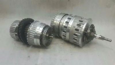 Mercedes ML W166 Planetaxel A2222700325 Transmissionshållare OM651