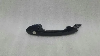 Mercedes ML W166 RHD främre höger dörrhandtag A2047600270 Högerstyrd