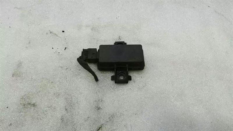 Mercedes-Benz V / Vito / EQV (W447) 2014-... Mercedes V-Class W447 Tyre Pressure Module A4479007403 Tyre Pressure TPM
