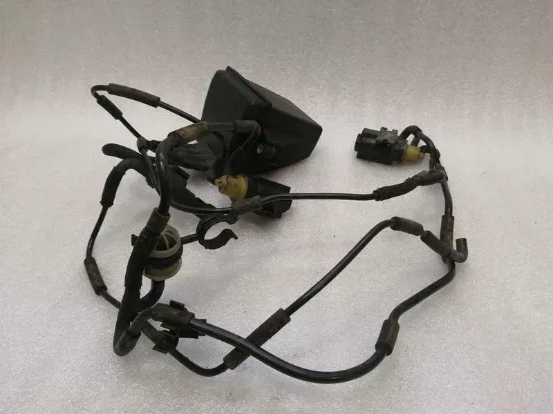 Mercedes-Benz V / Vito / EQV (W447) 2014-... Mercedes V-Class W447 Vacuum Pressure Resevior A0091533128 Pressure Converter Valve