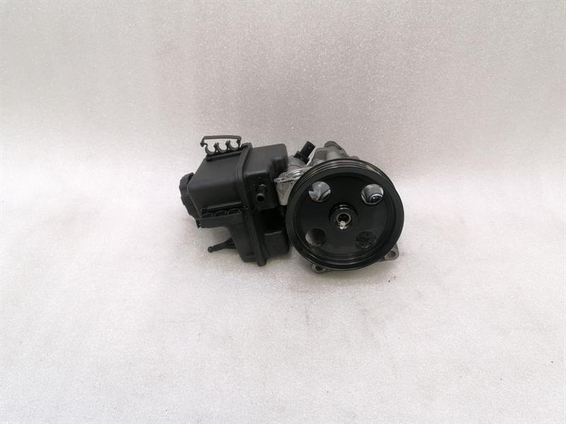 Mercedes-Benz C (W204) насос усилителя рулевого управления Mercedes E Class W207 Power Steering Pump A0064...