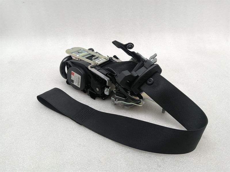 Mercedes-Benz C (W204) Front seatbelt Mercedes E Class W207 Front Seat Belt A20786035...