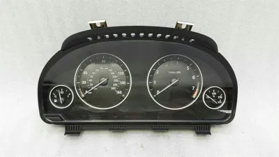 BMW 5er F10 528i Kombiinstrument 9339893 Tachometer N20B20A