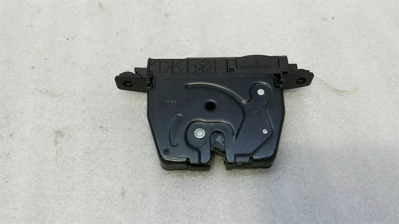 BMW 5 Series F10 528i Boot Lock 7191212 Tailgate Lock