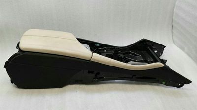 BMW 5. sērijas F10 528i RHD konsole 9288916 Labās puses stūre Veneto bēšs