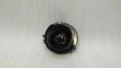 Audi A3 8V facelift rhd вентилятор отопителя 5Q2819021B правый руль