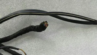 Porsche Cayman 718 vadu loks 982972155E vadu instalācija
