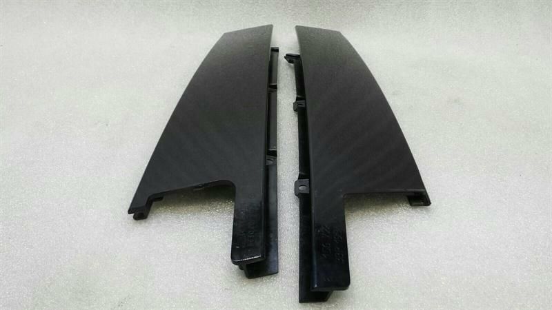 Mercedes GLA X156 Left B Post A1567220328 Strip Door Trim B Pillar Left