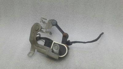 Mercedes C-Klasse W205 Xenon Niveausensor A0009053704 Niveausensor Coupé