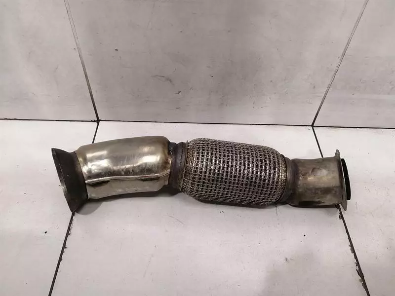 Mercedes-Benz A (W176) Mercedes GLE W166 Down Pipe A1664900409 Exhaust Muffler System Silencer Body type: SUV
Fuel: Diesel