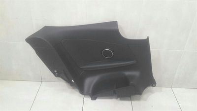 Mercedes C Klasa W205 Tylny lewy panel boczny A2056900353 Panel ozdobny tylny Li