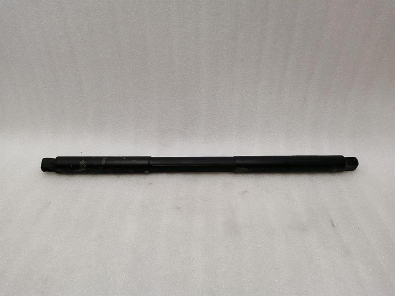 Mercedes-Benz A (W176) Mercedes GLE W166 boat lid strut A1669803664 gas pressure spring tailgate left Body type: SUV
Fuel: Diesel