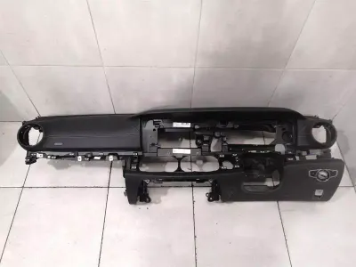 Панель приборов Mercedes CLS C257 W257 A2136800105 9K00 HEAD UP RIGHT HANDLE RHD