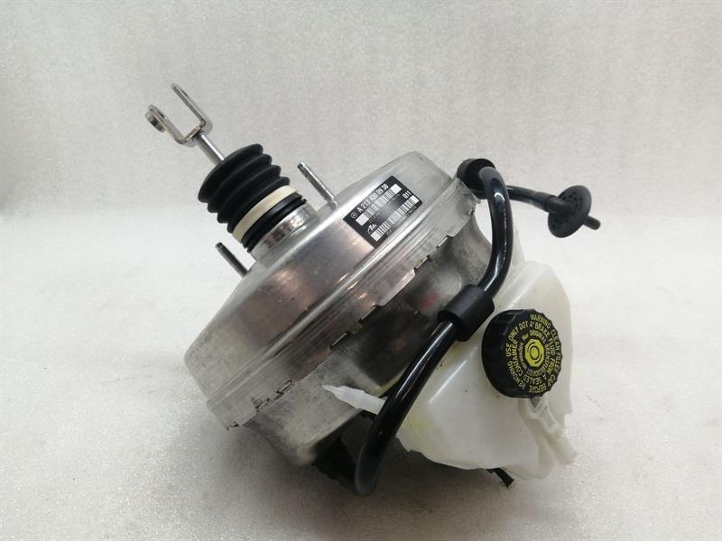 Mercedes-Benz CLS (C257) Mercedes CLS C257 W257 Brake Servo A2134300100 Brake Booster Body type: Saloon
Fuel: Diesel