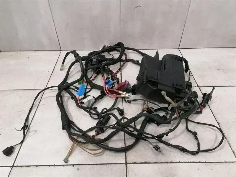 Mercedes-Benz CLS (C257) Mercedes CLS C257 W257 Engine BAY Wiring Loom A2134407400 Engine Harness RHD Body type: Saloon
Fuel: Diesel
