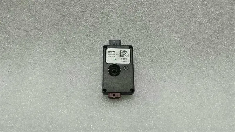 BMW X1 (F48) BMW X1 F48 Aerial / Antenna 9289587 Antenna Amplifier Body type: SUV
Fuel: Diesel