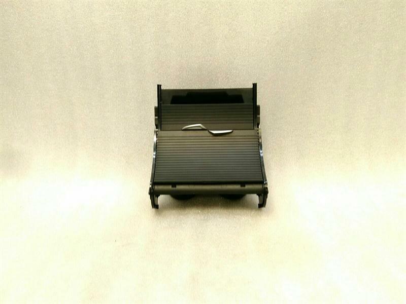 BMW X1 (F48) BMW X1 F48 cup holder 9292557 drink holder holder Body type: SUV
Fuel: Diesel