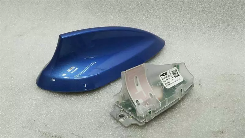 BMW X1 (F48) BMW X1 F48 Roof Antenna 9350089 Roof Antenna Shark GPS Body type: SUV
Fuel: Diesel