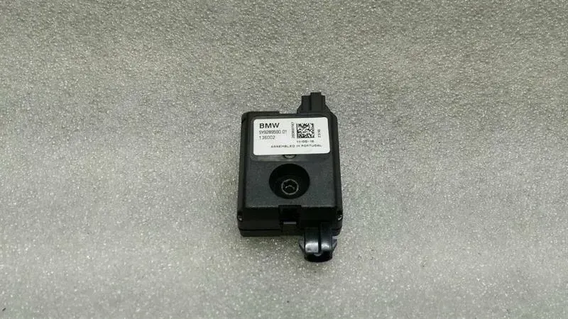 BMW X1 (F48) BMW X1 F48 Aerial / Antenna 9289590 Antenna Body type: SUV
Fuel: Diesel