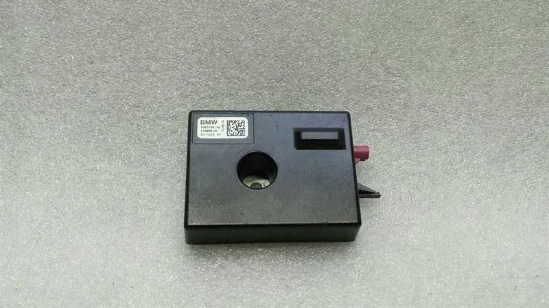 BMW X1 (F48) BMW X1 F48 Aerial / Antenna 9325735 Antenna Body type: SUV
Fuel: Diesel