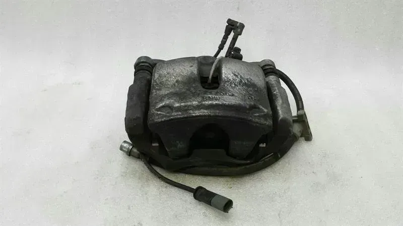 BMW X1 (F48) BMW X1 F48 F46 F60 Left Front Caliper 6860267 Brake Caliper Front Left Body type: SUV
Fuel: Petrol
