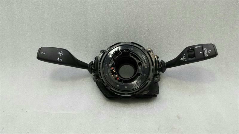 BMW X1 (F48) BMW X1 F48 F25 F15 Wiper Stalks 6827369 indicator switch steering rod switch Body type: SUV
Fuel: Petrol