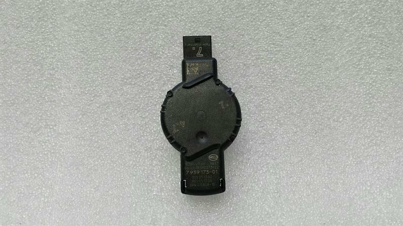 BMW 3 (F30 / F31) BMW X1 F48 F30 F20 F32 F21 Rain Sensor 7939173 Rage Sensor