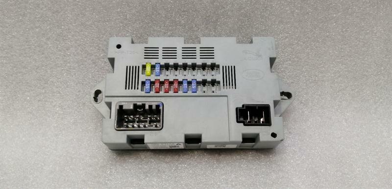 Land Rover Range Rover Evoque LAND ROVER RANGE ROVER EVOQUE Fuse Box CPLA-14Q073-AA Fuse Box Body type: SUV
Fuel: Petrol