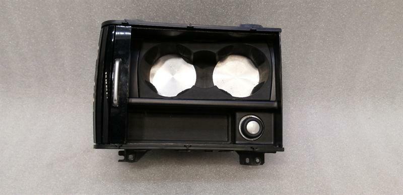Land Rover Range Rover Evoque LAND ROVER RANGE ROVER EVOQUE Cup holders BJ32-600D00-CB RHD RIGHT HAND DRIVE Body type: SUV
Fuel: Petrol