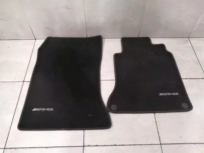 Ensemble de tapis de sol avant MERCEDES Classe A W176 AMG A2466803348 Conduite à droite