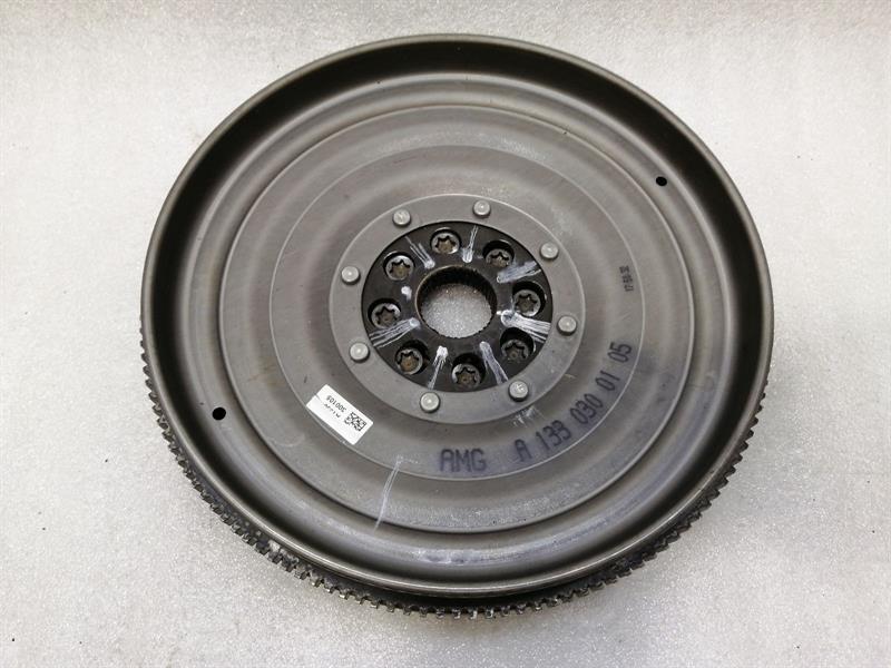Mercedes-Benz A (W176) Mercedes A45 AMG M133 W176 Flywheel A1330300105 flywheel GLA45 CLA45 Body type: Hatchback
Fuel: Petrol