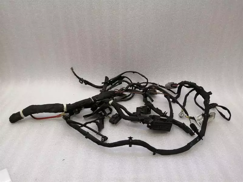 Mercedes-Benz A (W176) MERCEDES A Class W176 Wiring Loom W176 Wiring Harness FRONT END WIRING FRONT Wiring Harness Body type: Hatchback
Fuel: Petrol