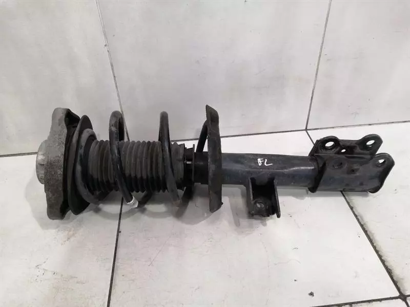 Mercedes-Benz CLA (C117) Mercedes A W176 A45 AMG Shock Absorber FLH A1763233500 Shock Absorber Front Left Body type: Saloon
Fuel: Petrol