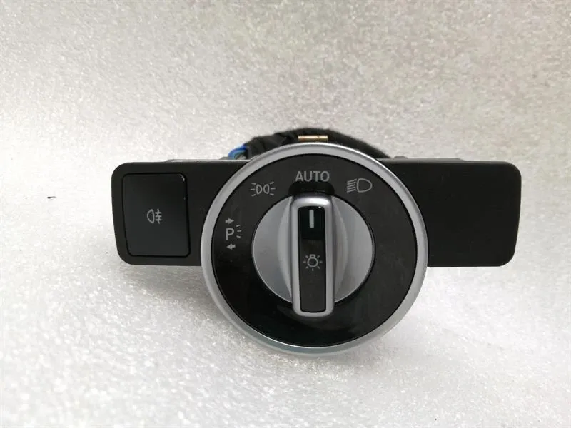 Mercedes CLA W117 C117 Light Switch A2129050551 Light Switch