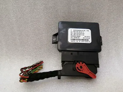 Mercedes A klases W176 W246 stāvbremzes modulis A2469004512 ECU stāvbremze
