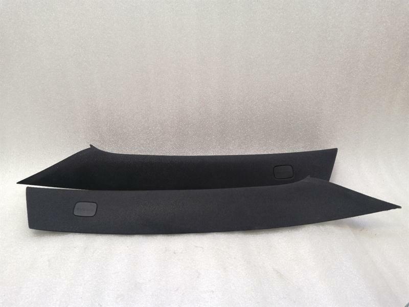 Mercedes-Benz A (W176) Mercedes A W176 A-Pillar Bezel Cover A1766900025 A-Post Cover AMG SET Body type: Hatchback
Fuel: Petrol