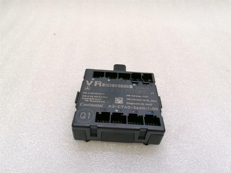 Mercedes-Benz A (W176) Mercedes A Class W176 FRH Door Module A1669005811 Front Right Door Control Unit Body type: Hatchback
Fuel: Petrol