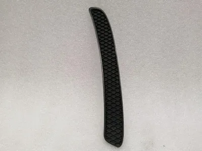 Mercedes A W176 A45 AMG Stoßstangenabdeckung hinten rechts A1768850153 Heckabdeckung