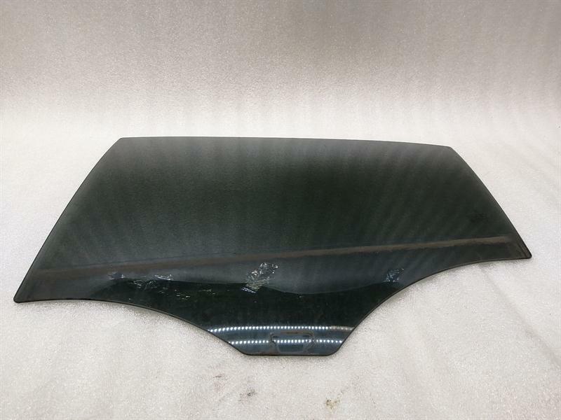 Mercedes-Benz A (W176) Mercedes A Class W176 RLH Door Glass A1767350310 Rear Left Door Window Tinted Body type: Hatchback
Fuel: Petrol