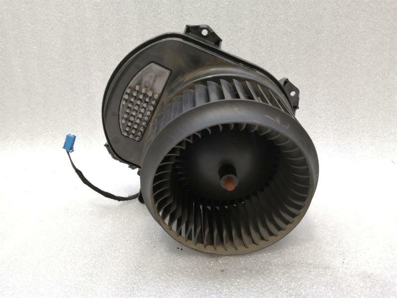 Mercedes-Benz A (W176) MERCEDES A CLASS W176 HEATER BLOWER A2469064300 RHD RIGHT HAND DRIVE Body type: Hatchback
Fuel: Petrol