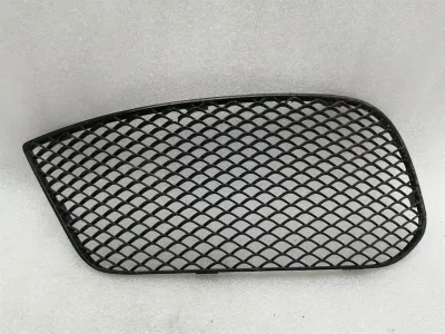 Mercedes GLA X156 Przednia lewa osłona zderzaka A1568855122 Przednia Li-Li Trim AMG