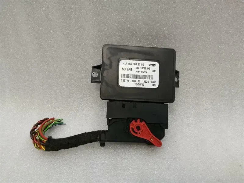Mercedes-Benz SLK (R172) Mercedes R172 W176 W166 Park Brake Module A1669002700 Parking Brake Control Unit