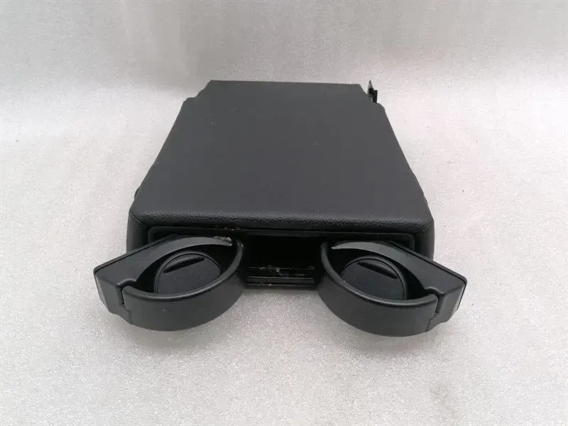 Mercedes-Benz GLA / EQA (H247) 2020-... MERCEDES GLA X156 REAR REAR ARMREST A2469700430 ARMREST CUPHOLDER