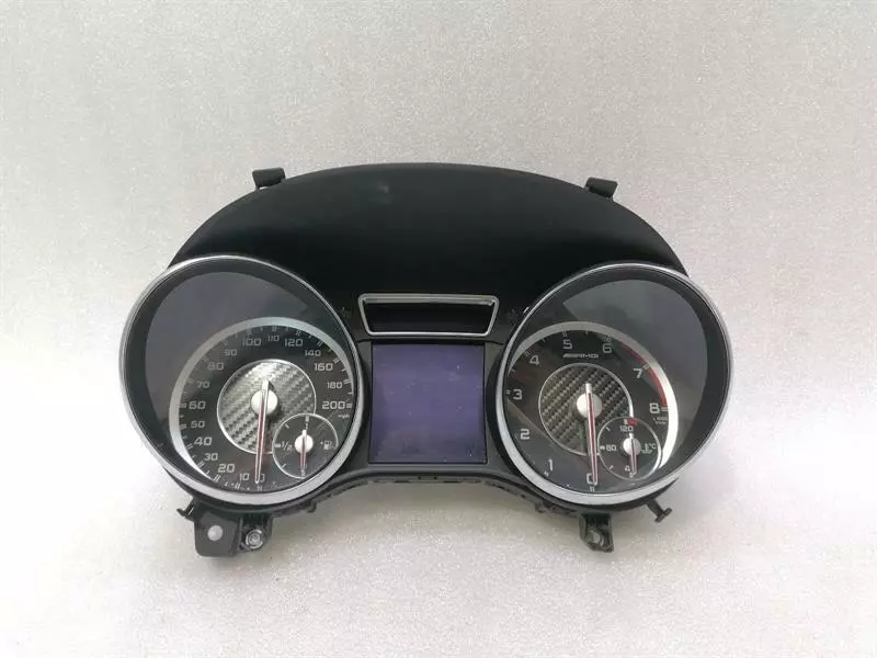 Mercedes-Benz CLA (C117) Mercedes CLA W117 C117 Instrument Cluster A1179007300 Speedometer AMG MPH Body type: Saloon
Fuel: Petrol