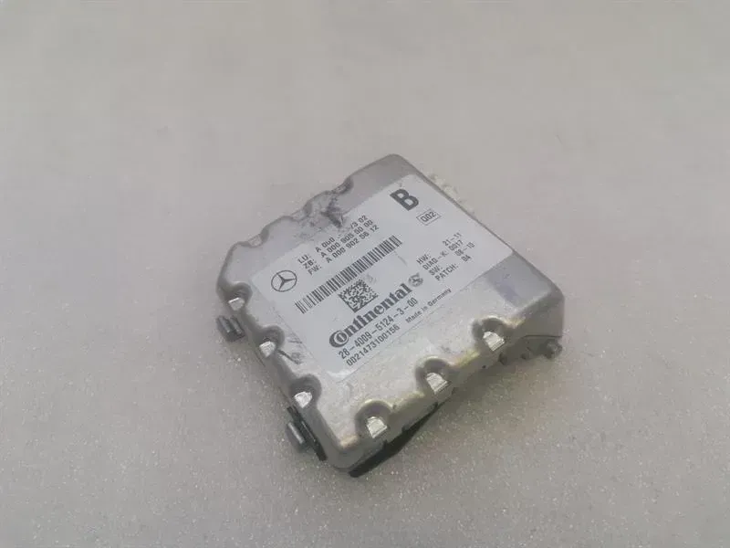 Mercedes-Benz CLA (C117) Mercedes CLA W117 C117 Electronic Module A0009055000 Control Unit CAMERA Body type: Saloon
Fuel: Petrol